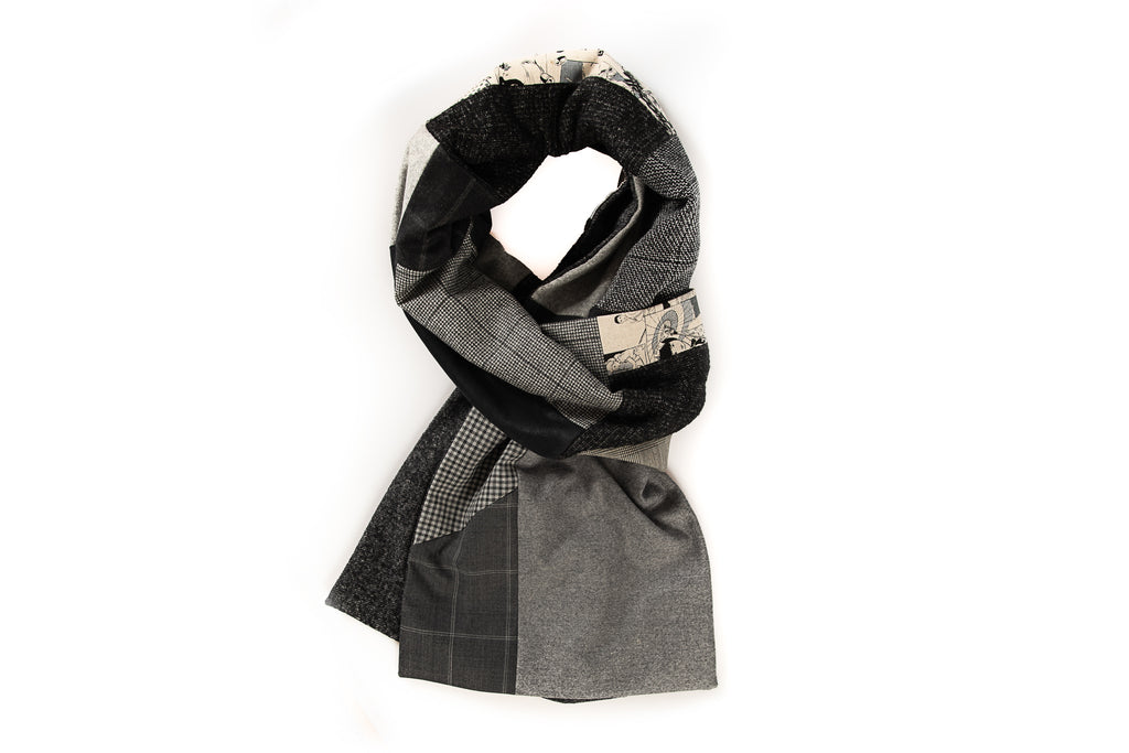 Geometric patchwork scarf - Grey, black and comic fabric